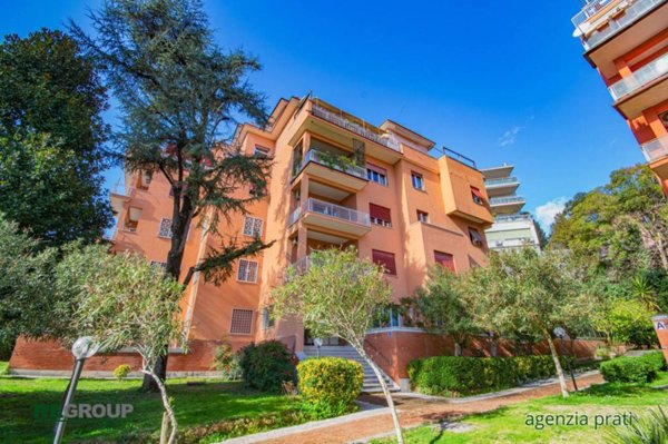 appartamento in vendita a Roma in zona Della Vittoria