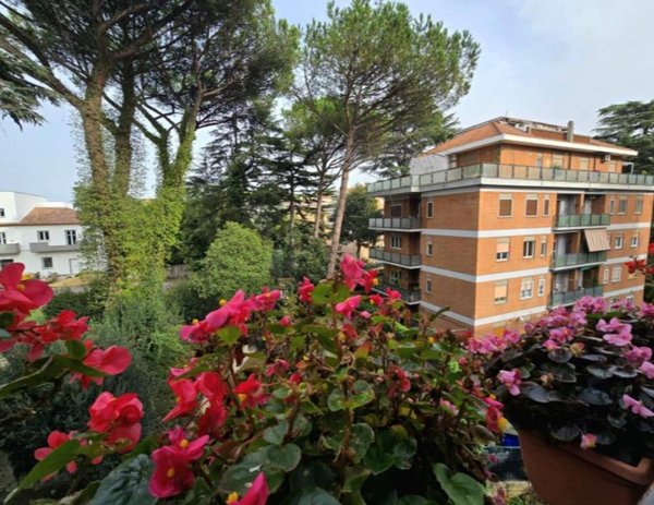 appartamento in vendita a Roma in zona Portuense