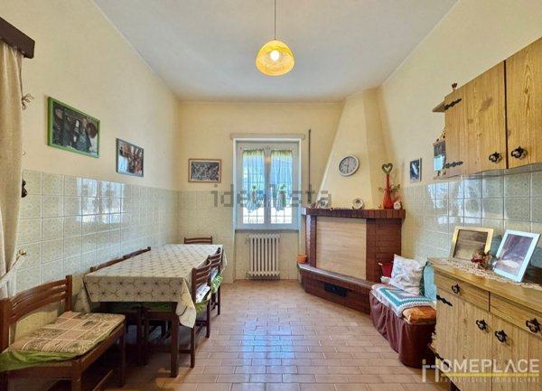 appartamento in vendita a Roma in zona Lunghezza