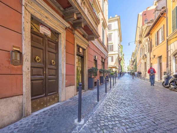 ufficio in vendita a Roma in zona Centro Storico
