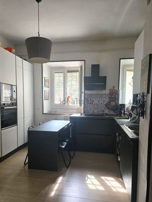 appartamento in vendita a Roma in zona Ostiense