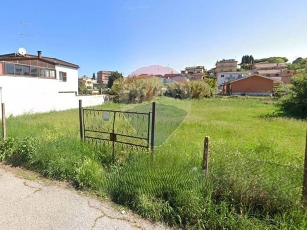 terreno agricolo in vendita a Roma in zona Acilia