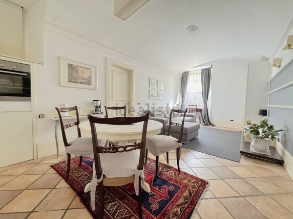 appartamento in vendita a Roma in zona Appio Latino