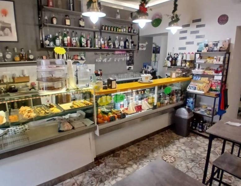 negozio in vendita a Roma in zona Nomentano