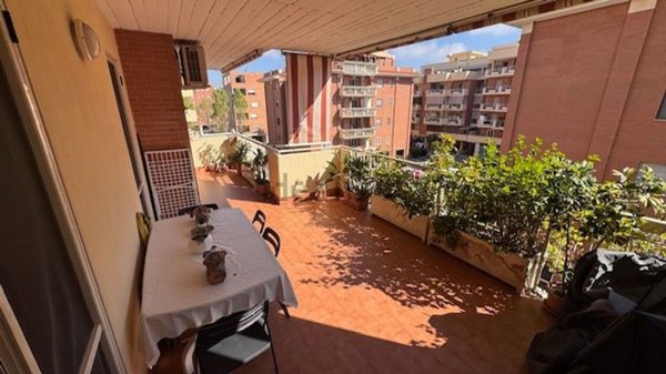 appartamento in vendita a Roma in zona Ostia