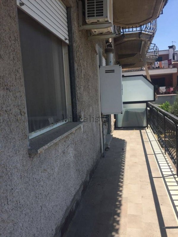 appartamento in vendita a Roma in zona Giardini di Corcolle