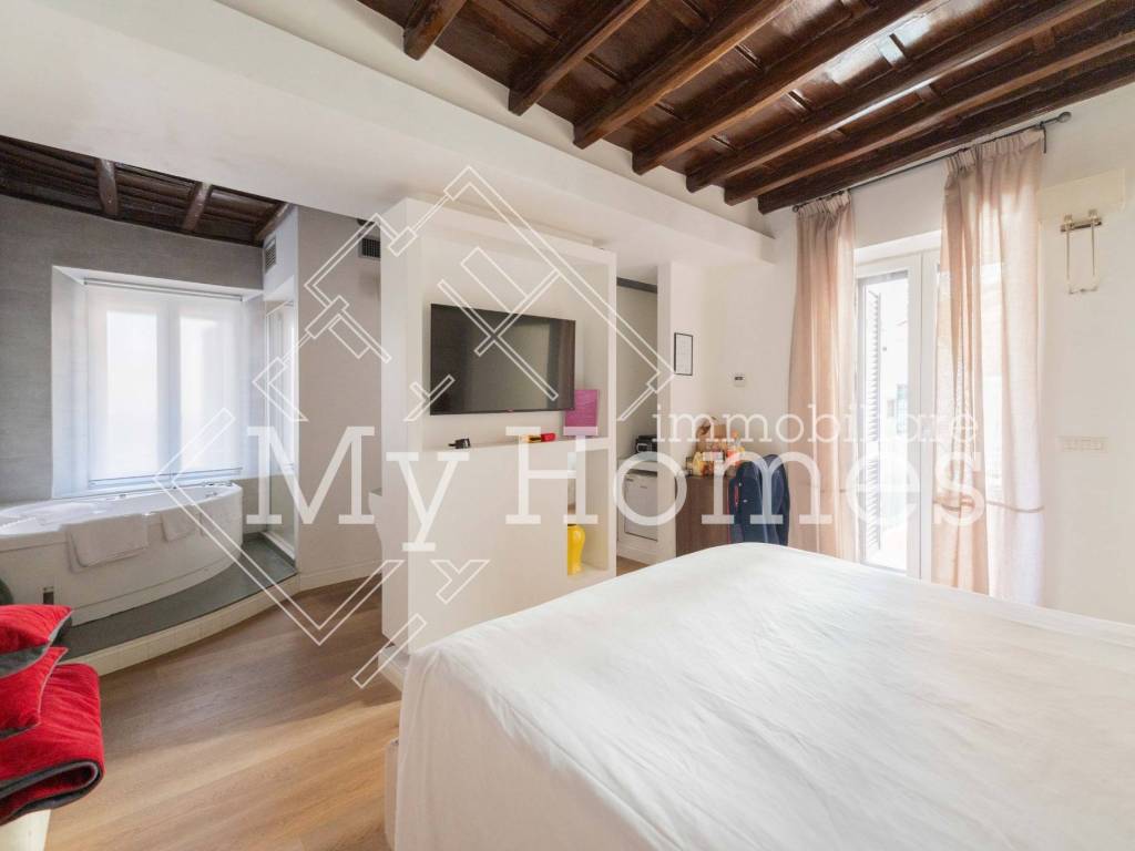 appartamento in vendita a Roma in zona Campo Marzio