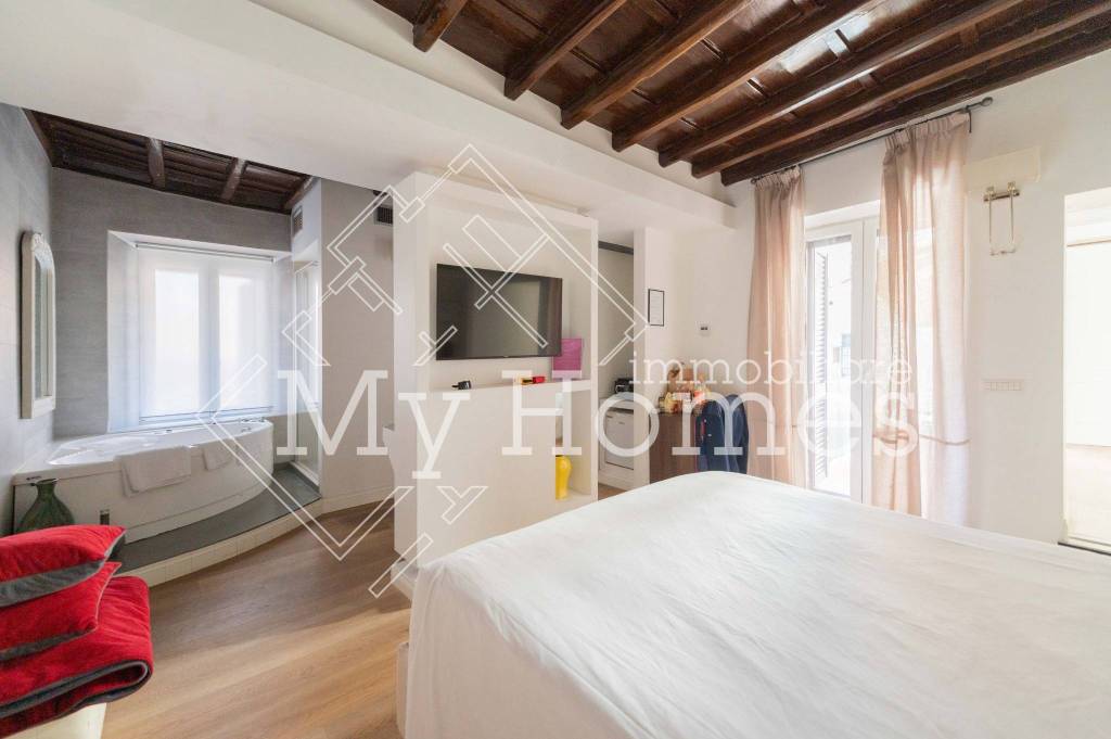 appartamento in vendita a Roma in zona Campo Marzio