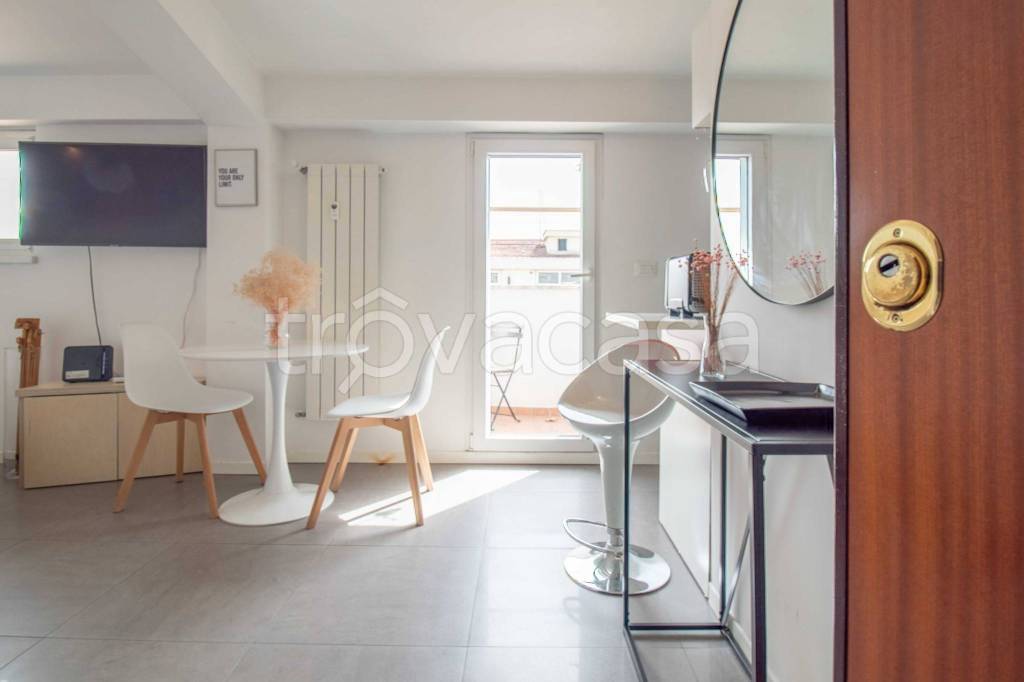 appartamento in vendita a Roma in zona Portuense