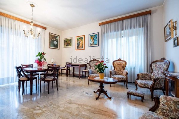 appartamento in vendita a Roma in zona Gianicolense