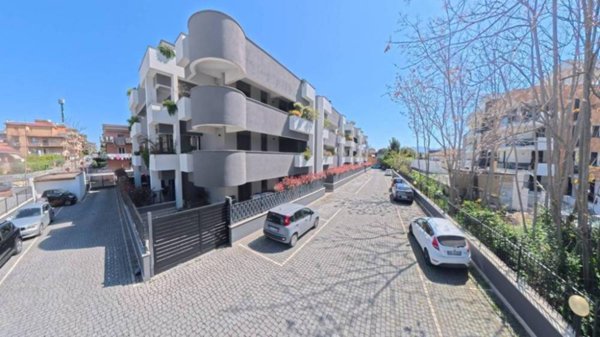 appartamento in vendita a Roma in zona Tor Bella Monaca