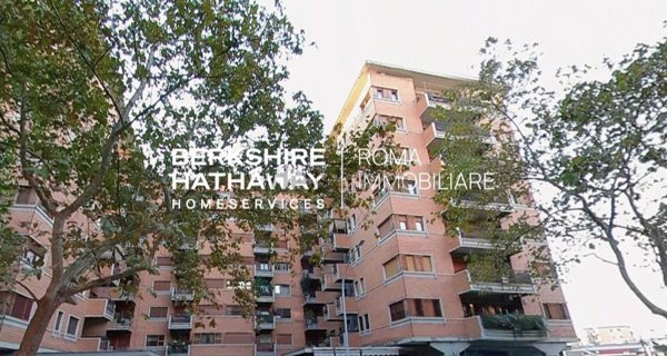 appartamento in vendita a Roma in zona Tuscolano
