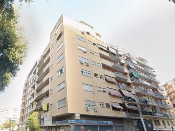 appartamento in vendita a Roma in zona Portuense