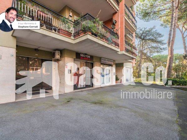 negozio in vendita a Roma in zona Salario