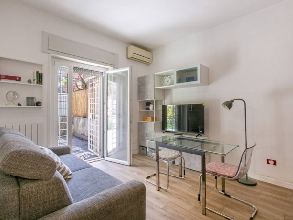 appartamento in vendita a Roma in zona Primavalle