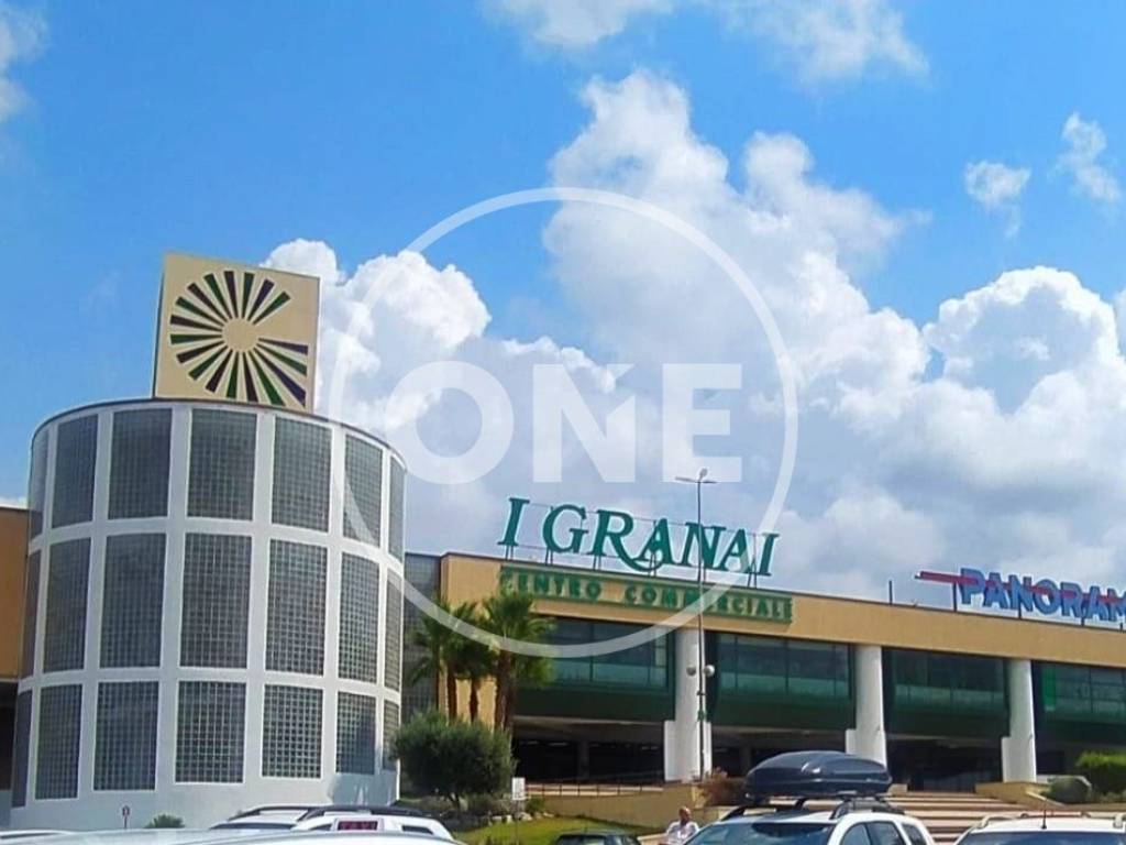 negozio in vendita a Roma in zona Giuliano Dalmata