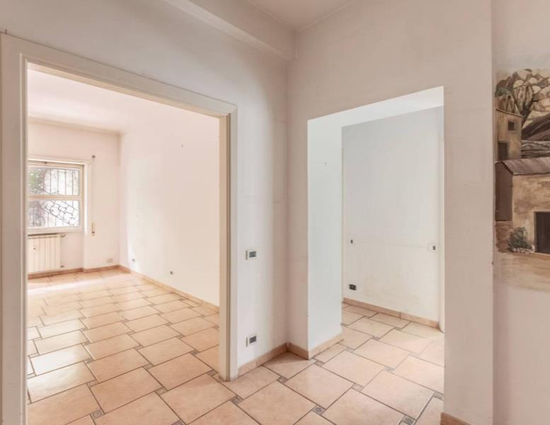 appartamento in vendita a Roma in zona Tor di Quinto