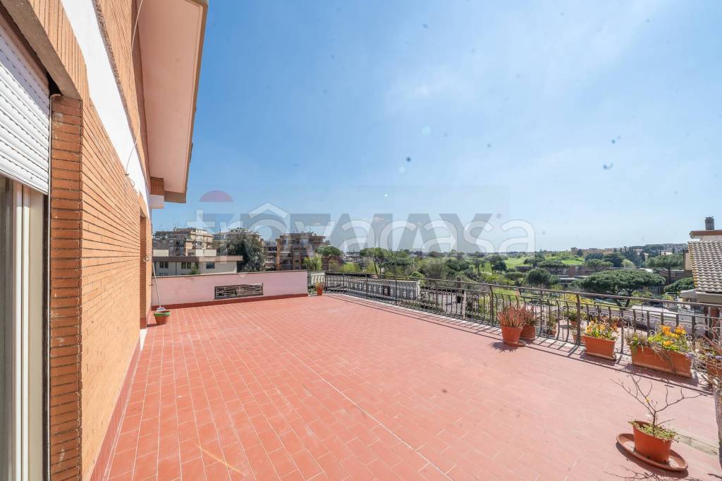 appartamento in vendita a Roma in zona Monte Sacro/Talenti