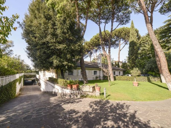 casa indipendente in vendita a Roma in zona Gianicolense
