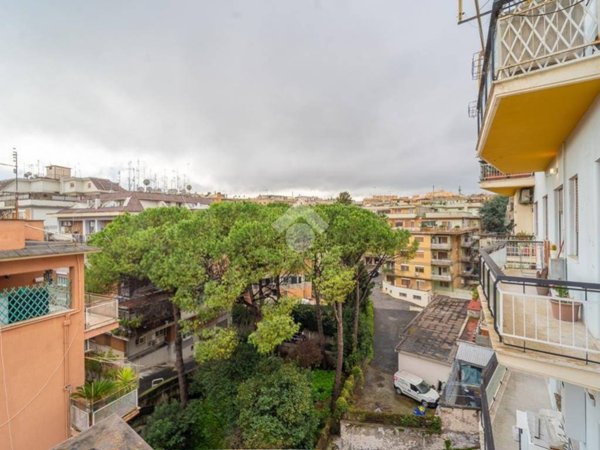 appartamento in vendita a Roma in zona Aurelio