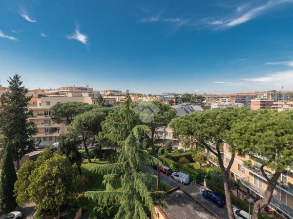 appartamento in vendita a Roma in zona Della Vittoria