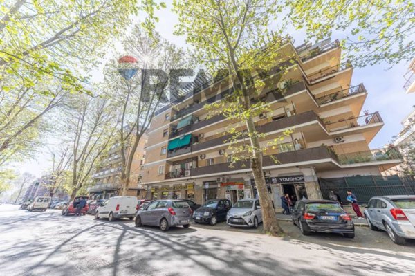 appartamento in vendita a Roma in zona Ostia