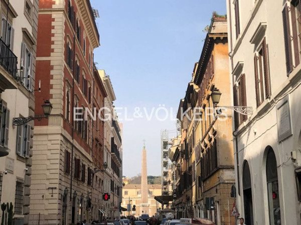 appartamento in vendita a Roma in zona Campo Marzio