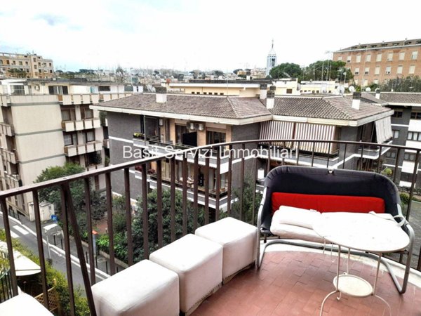 appartamento in vendita a Roma in zona Gianicolense