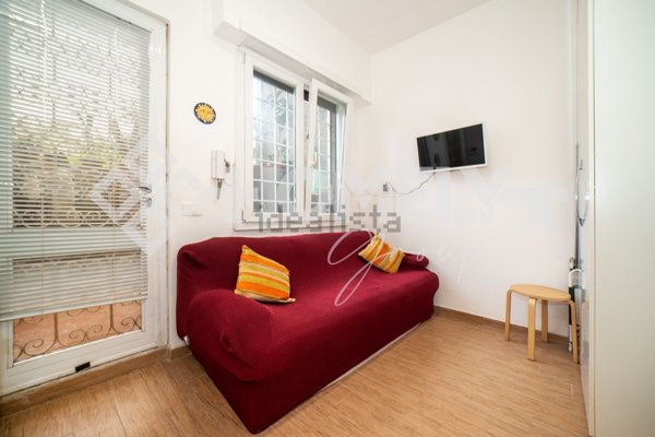 appartamento in vendita a Roma in zona Tor di Quinto