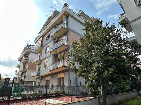 appartamento in vendita a Roma in zona Alessandrino