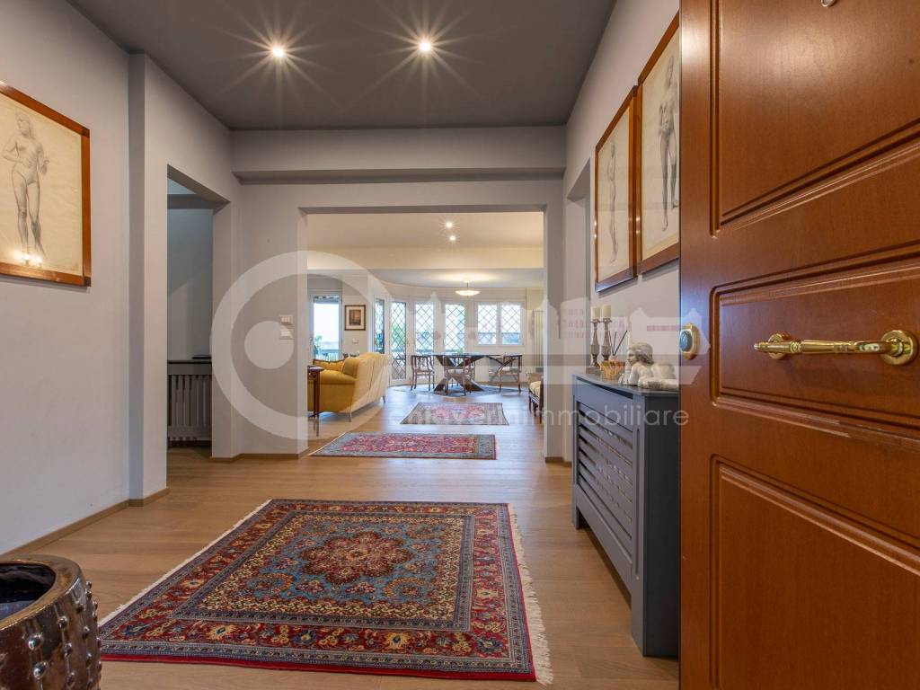 appartamento in vendita a Roma in zona Giuliano Dalmata