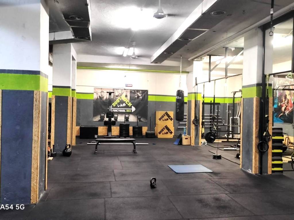 negozio in vendita a Roma in zona Portuense