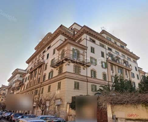 appartamento in vendita a Roma in zona Tuscolano