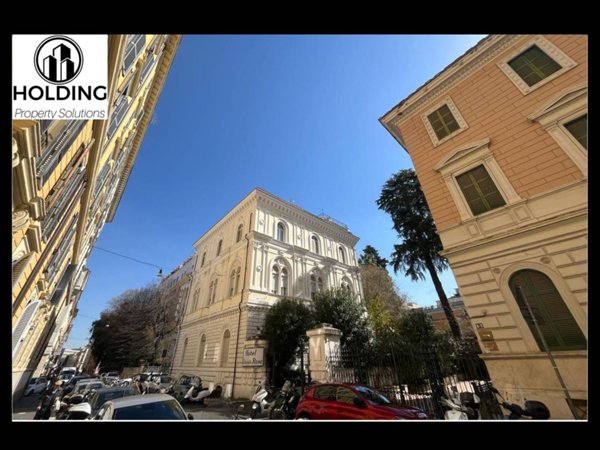 appartamento in vendita a Roma in zona Esquilino