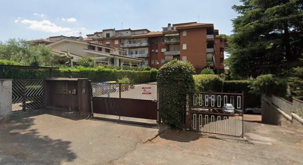 casa indipendente in vendita a Roma in zona Osteria del Curato