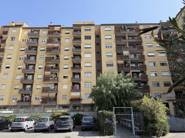 appartamento in vendita a Roma in zona Collatino