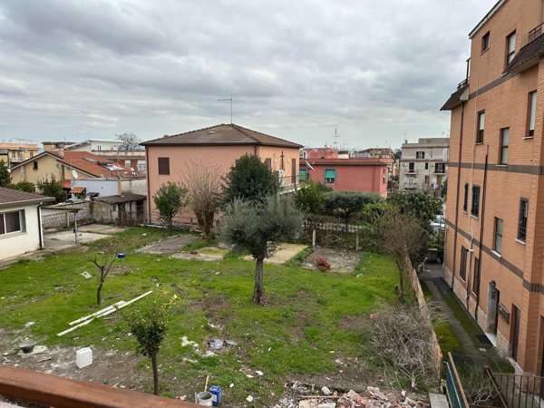 appartamento in vendita a Roma in zona Tor Vergata/Torrenova