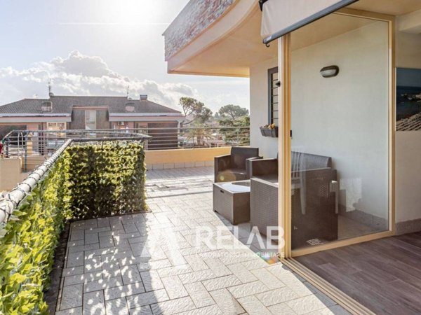 appartamento in vendita a Roma in zona Casal Morena