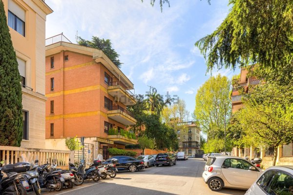 appartamento in vendita a Roma in zona Trieste