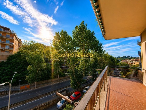 appartamento in vendita a Roma in zona Aurelio