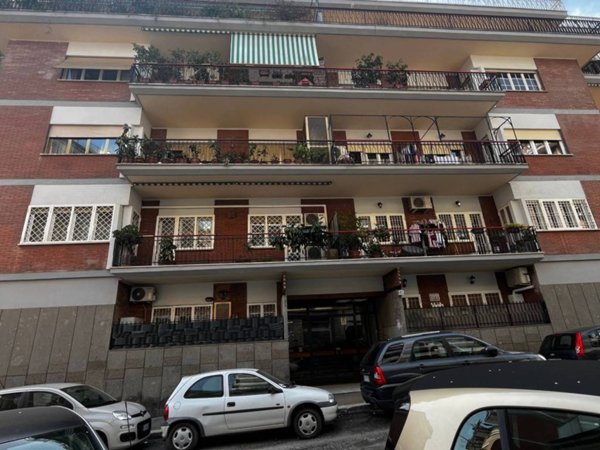 appartamento in vendita a Roma in zona Gianicolense