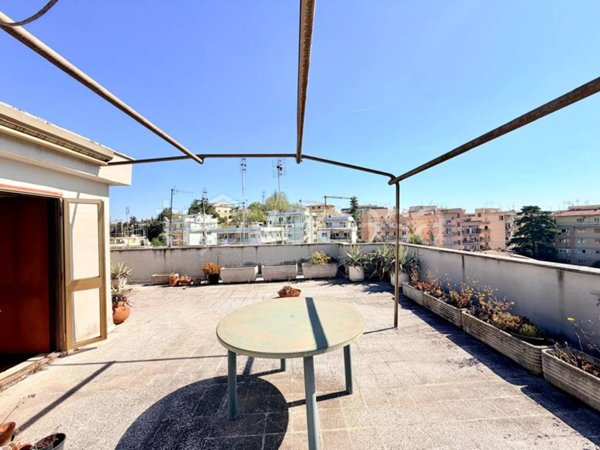 appartamento in vendita a Roma in zona Gianicolense