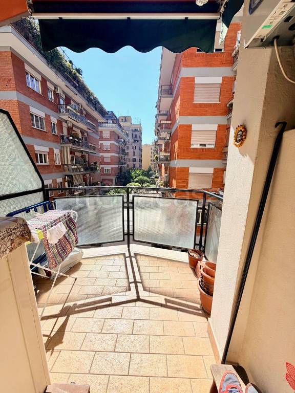 appartamento in vendita a Roma in zona Gianicolense