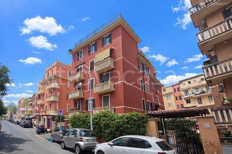 appartamento in vendita a Roma in zona Gianicolense