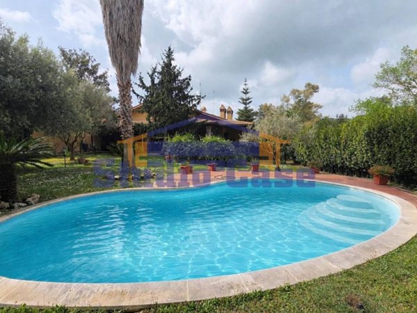 casa indipendente in vendita a Roma in zona Casalotti