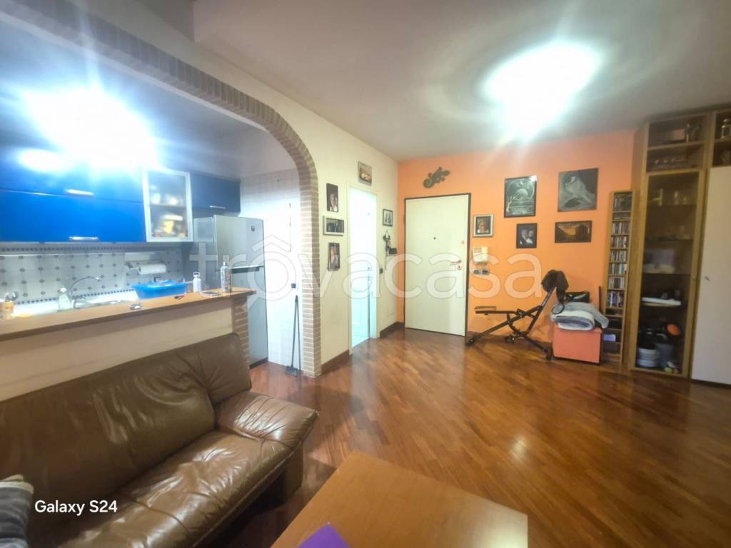 appartamento in vendita a Roma in zona Corviale