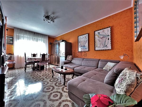 appartamento in vendita a Roma in zona Spinaceto