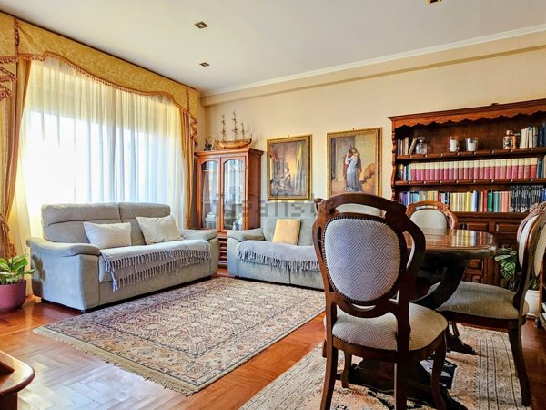 appartamento in vendita a Roma in zona Ostia