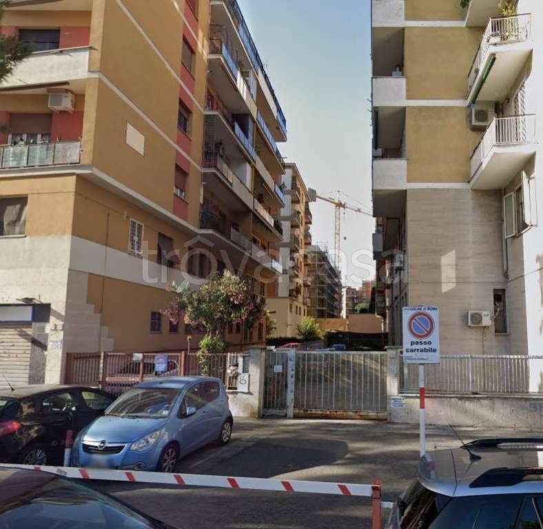 appartamento in vendita a Roma in zona Portuense