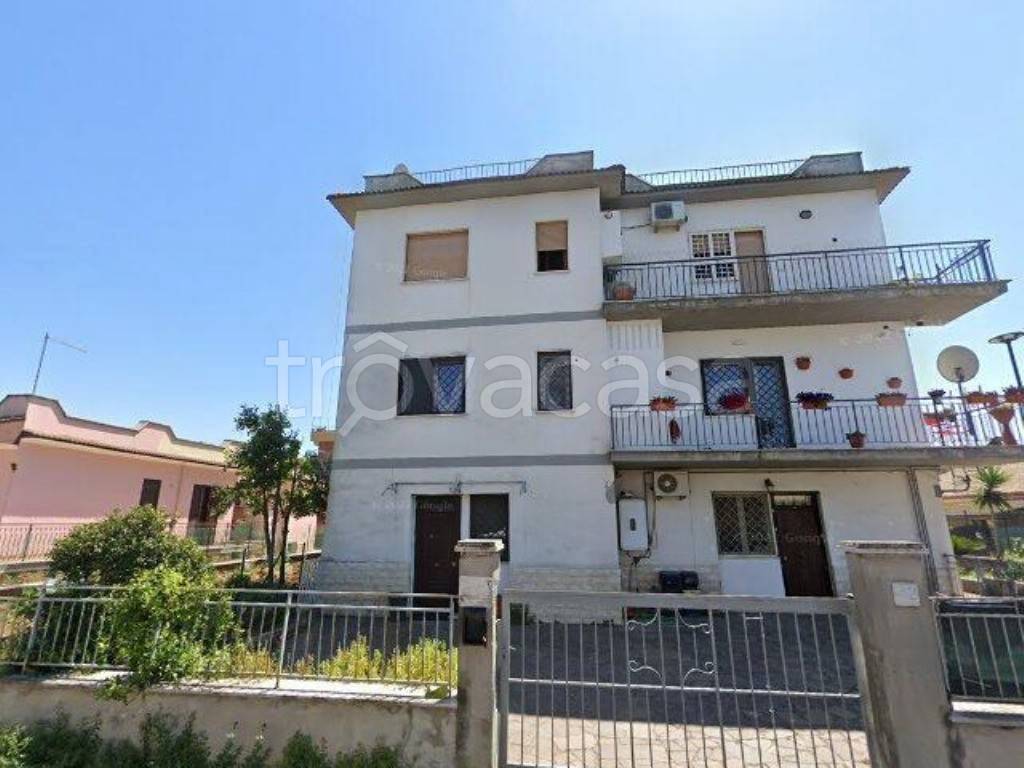 appartamento in vendita a Roma in zona Ponte di Nona